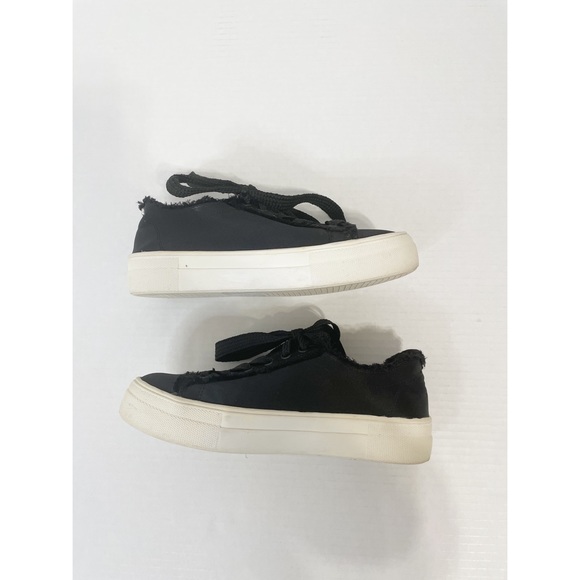 Steve Madden Shoes - Steve Madden Black Platform Sneakers Size 6